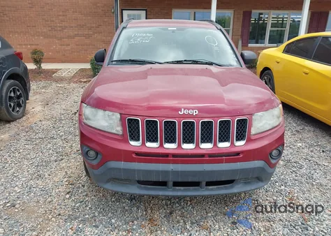 2011 Jeep Compass z USA, uszkodzony, nr VIN 1J4NF1FB9BD134918